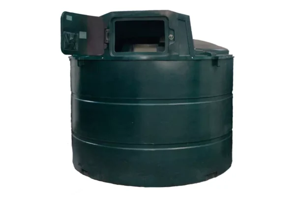 Cuve à mazout de 3500 litres en PE-HD - placement à l’intérieur ou à l’extérieur - vue de face avec placard ouvert