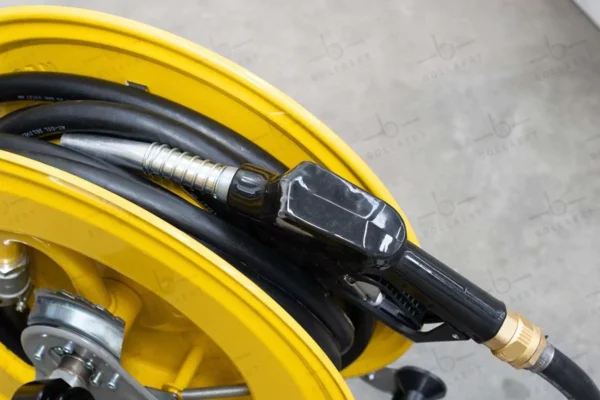 Enrouleur pour tuyau de gasoil - métal (max. 10 mètres)