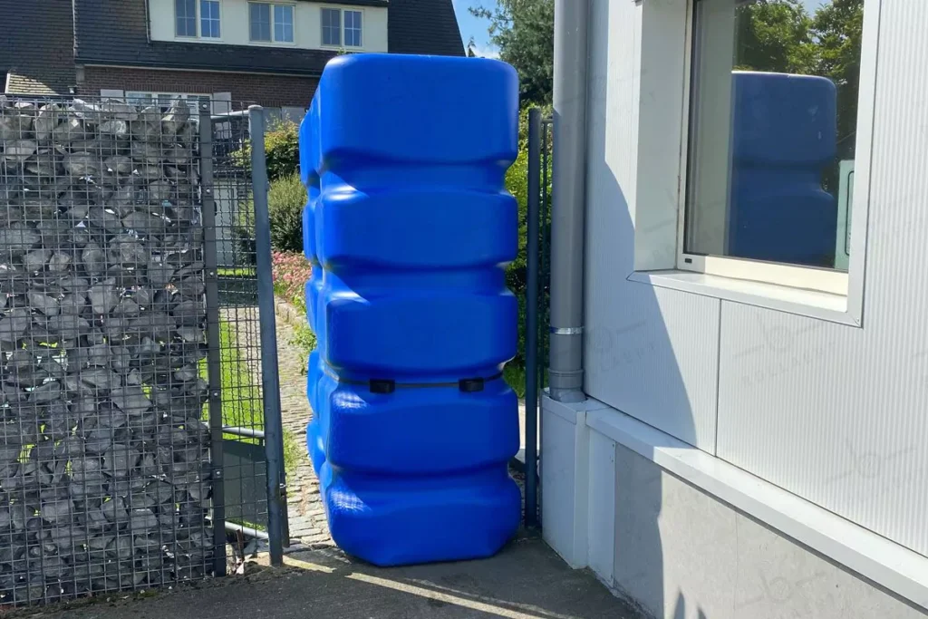 Cuve à eau de pluie rectangulaire aérienne - Eau potable - 2400 litres