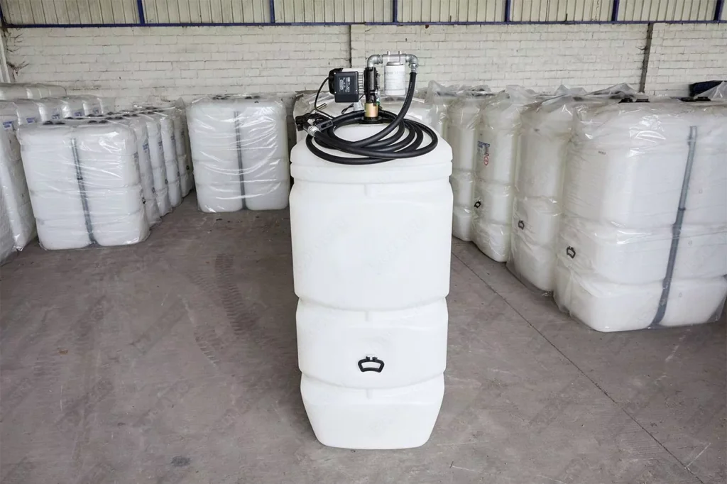 Cuve GNR/fioul polyéthylène de 1500 litres avec pompe gazole (220V)