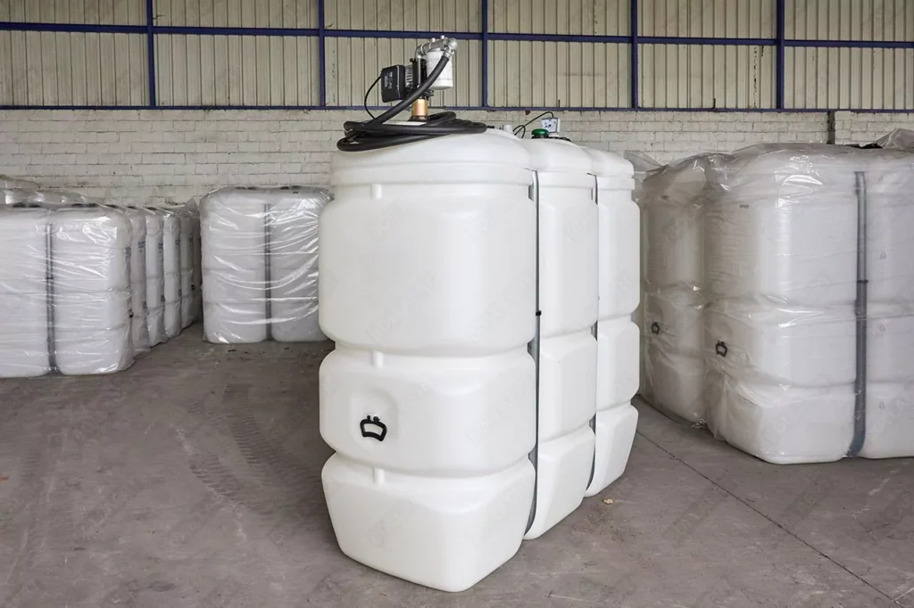 Cuve GNR/fioul polyéthylène de 1500 litres avec pompe gazole (220V)