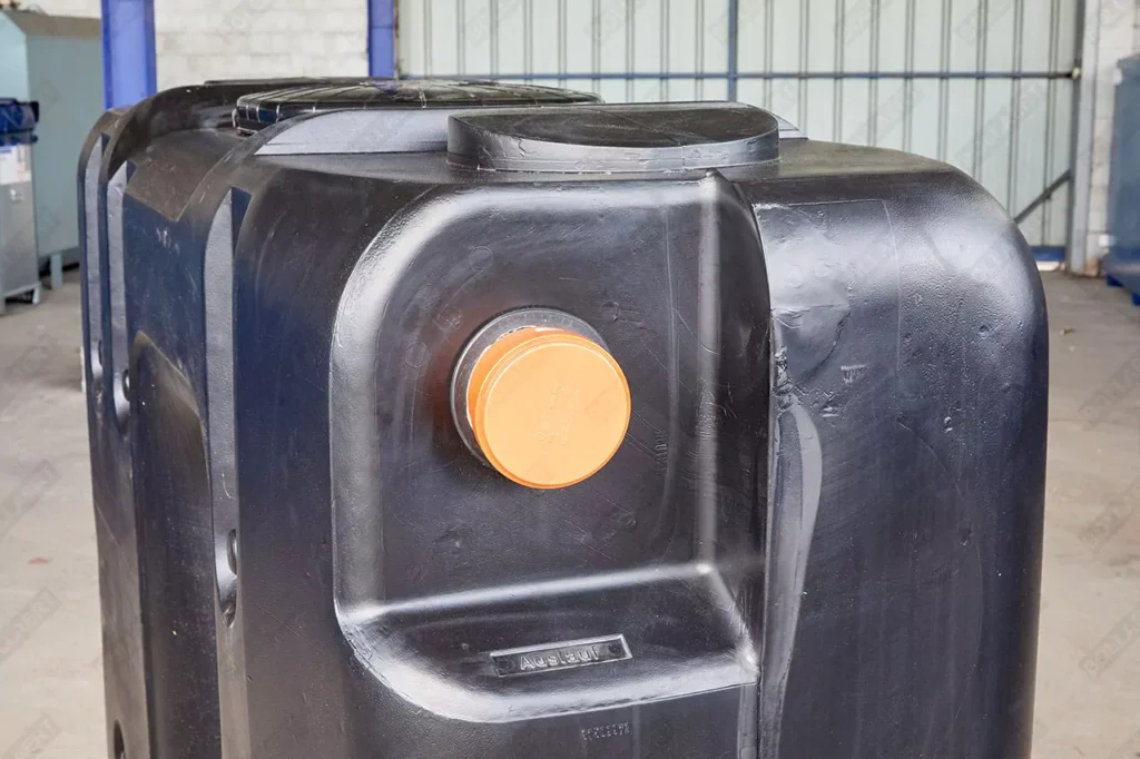 Fosse septique rectangulaire en plastique (PE) à enterrer de 1500 litres