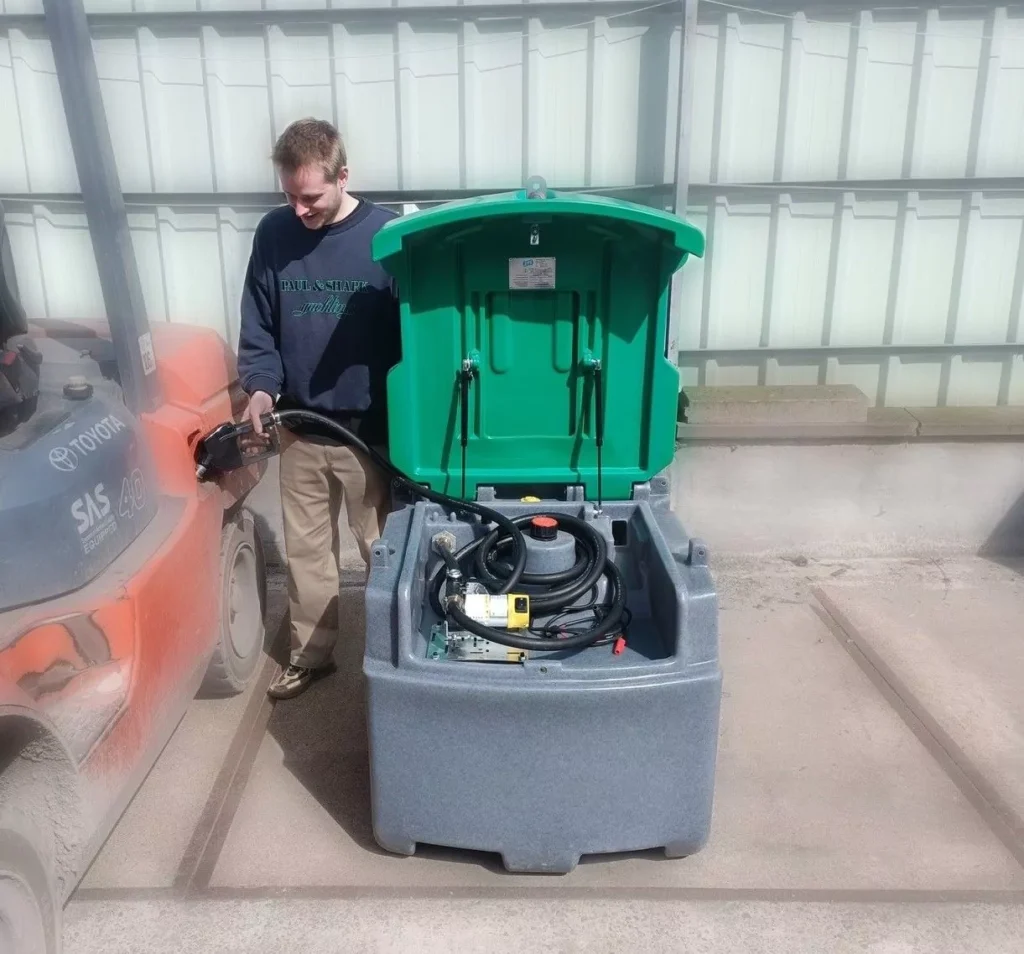 cuve de ravitaillement mobile-PE-HD-425-litres-avec-ou-sans-pompe