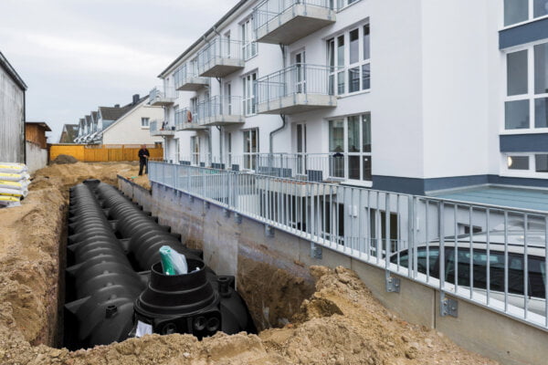 installation d'une cuve eau de pluie souterrain-30000 litres